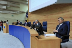 Zakoni koji su jednoglasno prošli Savjet ministara pali u parlamentu