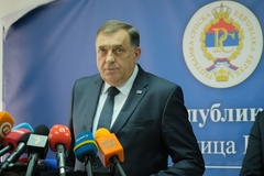 Dodik: Biće razmotrena promjena imena Srebrenice