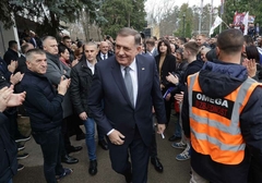Zbog pravosnažne presude Miloradu Dodiku, SNSD u četvrtak organizuje MITING U BANJALUCI