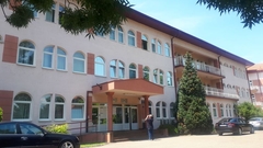 Optuženi zbog zloupotrebe položaja i prevare sa novcem za obnovu kuća