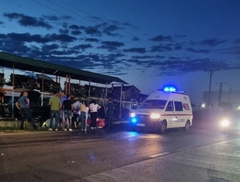 Nezgoda na putu Bijeljina - Ugljevik, vatrogasci morali sjeći vozilo (FOTO) 