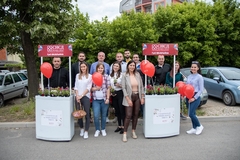 Mladi SNSD-a besplatno podijelili sadnice cvijeća