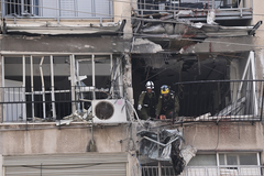 Iran uzvratio udarom: Kasetne rakete pogodile Tel Aviv, ima mrtvih (VIDEO)