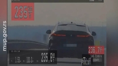 Vozio gotovo 240 km/h: Nijemac "divljao" na auto-putu kod Rume