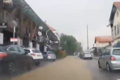 Olujno NEVRIJEME STIGLO U HRVATSKU, u nekim mjestima padao grad