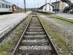 Kolaps na pruzi: Zbog pokidanih optičkih kablova stoje vozovi između Doboja i Banjaluke