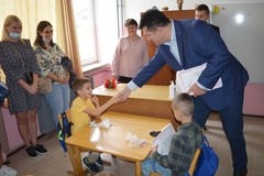 Predajom na upotrebu javne česme pred školom svečano obilježen početak školske godine