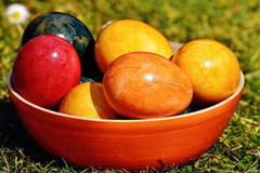 Da li se jaja farbaju na Veliki petak? Popadija dala odgovor