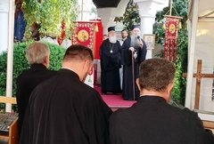 Bijeljina: Večernje bogosluženje uoči krsne slave Manastira Svetog Vasilija Ostroškog