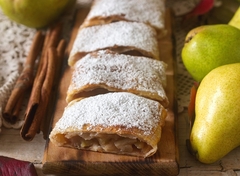 ŠTRUDLA SA DOMAĆIM KORAMA: Umjesto klasične sa jabukama, iskoristite ovo sočno voće za fil