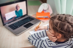 U Crnoj Gori škole prelaze na online nastavu