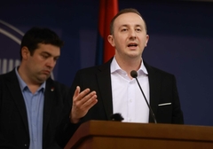 Bodiroga podsjetio na Stevandićev FIJASKO u Banjaluci, pa ga posavjetovao da ide u PENZIJU