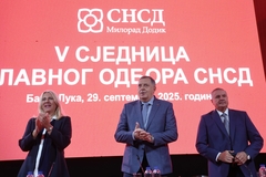 Dodik: SNSD da izađe na izbore, predložiti odluku o v.d. predsjednika Srpske