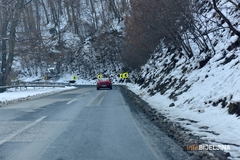 Putni pravci prohodni, snijeg na kolovozu u višim predjelima