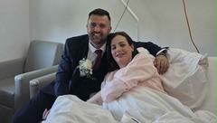 Slomila kuk na dan svadbe, ali nije odustala: Nesvakidašnje venčanje u Istočnom Sarajevu