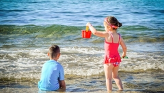 Dječak(4) sam pronašao put do hotela: Mališan iz Srbije nestao na ljetovanju u Grčkoj, nakon sat vremena došao