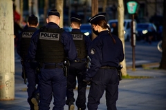 Zbog straha od nereda: Policijski čas za mlađe od 16 godina tokom Svjetskog prvenstva