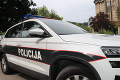 HOROR U BANOVIĆIMA Ubijen muškarac, žena teško ranjena