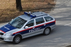 Vozač porijeklom iz BiH bježao od austrijske policije i pokazivao slike Kur'ana