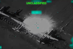 Amerikanci objavili snimke udara na iranske avione (VIDEO)