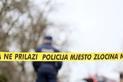 Ženu izbo nožem pa se objesio na drvo oraha ispred kuće: Objavljeni detalji užasa u Srebreniku