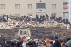 Zemljotres sravnio bolnicu, zatrpani pacijenti i ljekari (VIDEO)