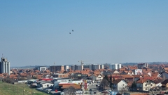 U PITANJU REDOVNE AKTIVNOSTI Helikopteri nadlijeću Bijeljinu