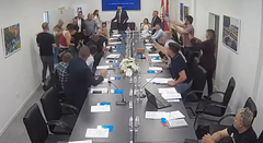 Haos u BiH tokom sjednice: Odbornik se potukao sa čuvarom