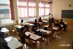 U drugom polugodištu inficirano 385 osnovaca i srednjoškolaca u Srpskoj