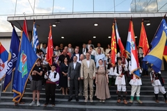 Muzikom spajaju ljude i krajeve: Orkestar harmonika iz Ugljevika zablistao u Novom Pazaru