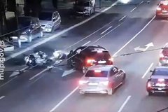 Policajac povrijeđen u udesu u Beogradu: Vozač škode ga oborio sa motora (VIDEO)