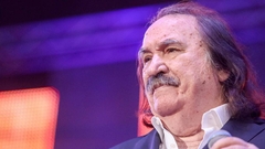 Mišo Kovač pobijedio koronu