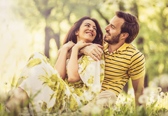 Zašto se češće ZALJUBLJUJEMO kada je proljeće?