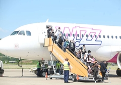 Evropsko udruženje potrošača tuži 7 aviokompanija jer naplaćuju ručni prtljag