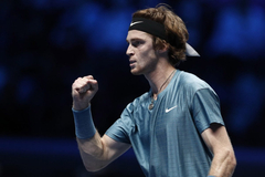 Rubljov pobijedio Zvereva i plasirao se u finale turnira u Dubaiju