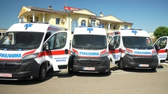 U Bijeljini dodijelili sanitetska vozila za bolnicu i dva doma zdravlja (FOTO)