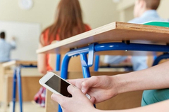 Crna Gora uvodi zabranu mobilnih telefona u školama