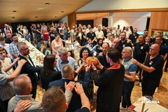Udruženje Modričana u Švajcarskoj obilježilo krsnu slavu i jubilej Organizacije „Srcem za Modriču“ (FOTO)