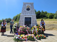 Pravde nema tri decenije: Na Rogoju odata počast ubijenim Srbima