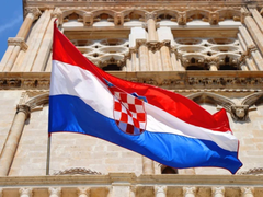 Rezolucija o Hrvatima u BiH: Zagreb traži izbornu reformu i pravo veta