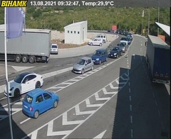 Pojačana frekvencija vozila na graničnim prelazima Gradina i Deleuša