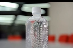 Koliko dugo se čuva sveta vodica: Ove običaje treba ispoštovati da ne bi napravili VELIKI GRIJEH