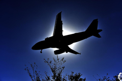 Šta se događalo na nebu iznad Hrvatske? Avion naglo promijenio smjer i prisilno sletio
