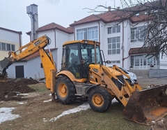 JU OSNOVNA ŠKOLA DVOROVI: Postavljanje sistema toplotnih pumpi