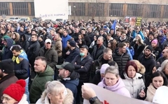 Protesti u Sarajevu: Poslodavci i radnici traže minimalac od 1.000 KM i niže doprinese