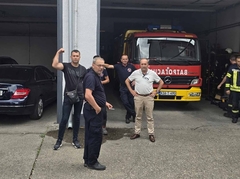 Starješina bijeljinskih vatrogasaca: Svi požari pod kontrolom, imali smo ih više od 25 u jednom satu (FOTO)
