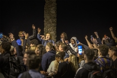Veselje na ulicama nakon ukidanja šestomjesečnog vanrednog stanja u Španiji