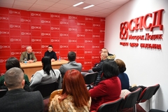 Košarac u posjeti GO SNSD: Nije prirodno da je Bijeljini bliže Sarajevo od Banjaluke