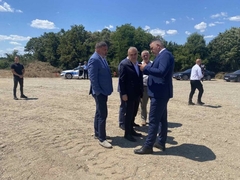 Minić i Stevanović na gradilištu auto-puteva kod Bijeljine