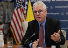 Majkl Marfi napustio BiH: Američki ambasador uz velike mjere obezbjeđenja otišao iz Sarajeva (VIDEO)